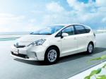 Toyota Prius MPV Alfa Touring Selection 2011 года